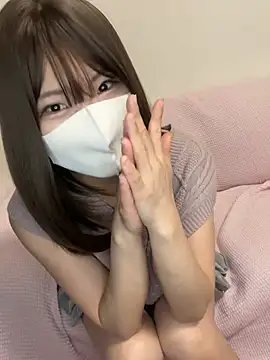 Snapshot of ichigonoiichan chatting on 05/18/26, 12:07 ichigonoiichan online show from 05/18/26, 12:07