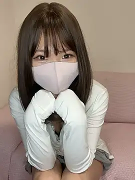 Snapshot of ichigonoiichan chatting on 06/22/26, 11:57 ichigonoiichan online show from 06/22/26, 11:57