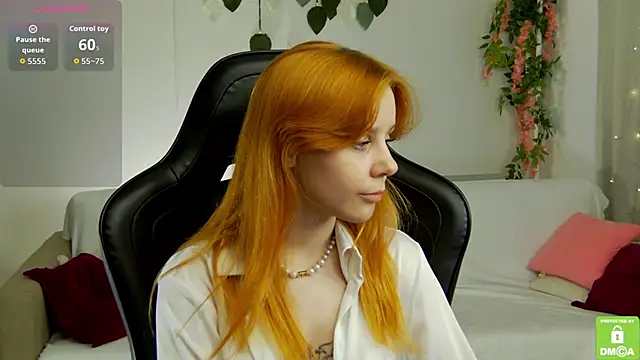 Snapshot of Rachel_lips chatting on 05/02/26, 09:03 Rachel lips online show from 05/02/26, 09:03