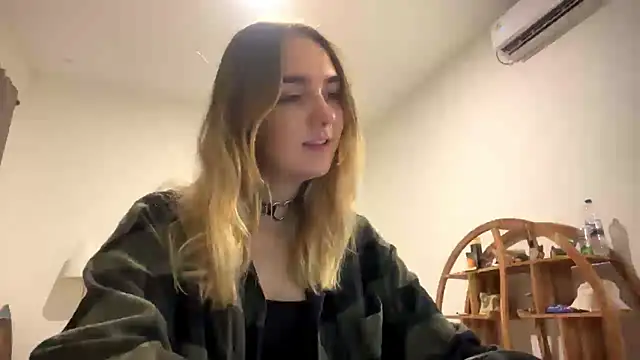 RoxyWet online show from 03/15/26, 05:30