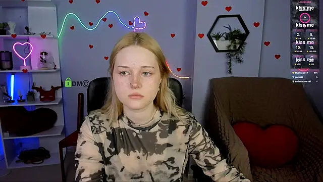 Snapshot of trixy_melison chatting on 05/01/26, 12:10 trixy melison online show from 05/01/26, 12:10