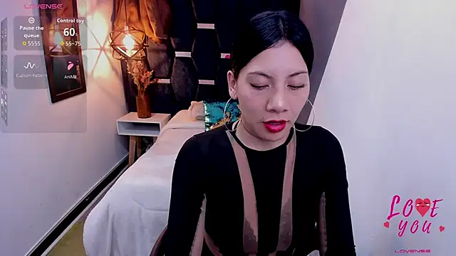 Snapshot of Abril_Fox__ chatting on 06/01/26, 07:37 Abril Fox online show from 06/01/26, 07:37