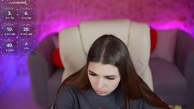 EmberCutee online show from 03/13/26, 02:01