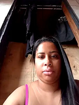Snapshot of gatinha20257 chatting on 04/28/26, 12:10 gatinha20257 online show from 04/28/26, 12:10