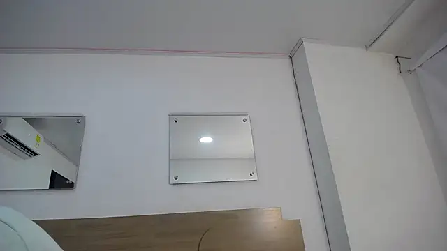 Ebony N Blonde online show from 04/28/26, 02:27