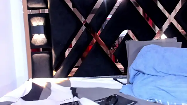 dajacatt online show from 03/31/26, 06:47