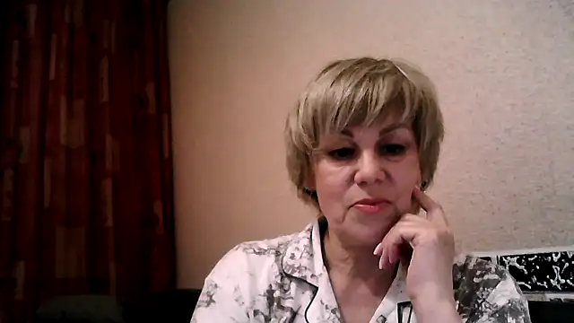 TatkaYang online show from 04/18/26, 07:29