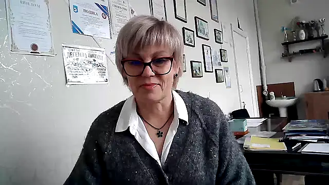 TatkaYang online show from 04/21/26, 12:11