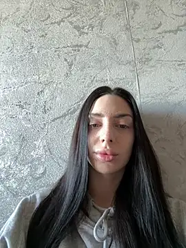 MishellKins online show from 03/23/26, 12:09