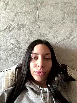 MishellKins online show from 03/27/26, 09:21