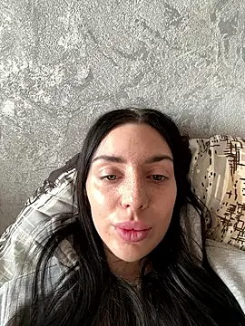 MishellKins online show from 04/03/26, 08:56