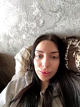 MishellKins online show from 04/12/26, 09:03