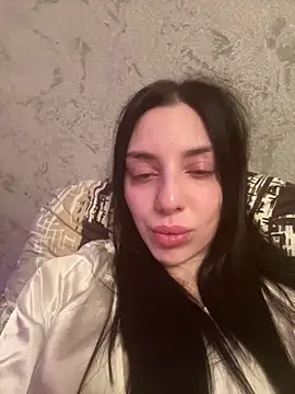 MishellKins online show from 04/19/26, 07:49