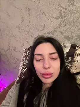 MishellKins online show from 04/30/26, 05:41