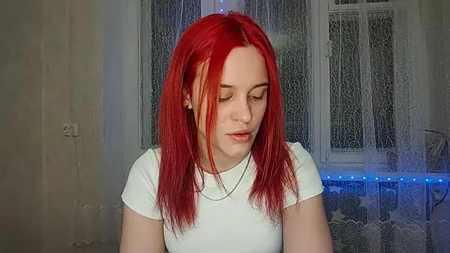 Snapshot of redhead_ginger chatting on 03/13/26, 06:47 redhead ginger online show from 03/13/26, 06:47