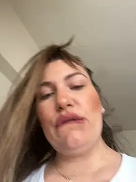 SweetCurvess online show from 03/19/26, 12:53