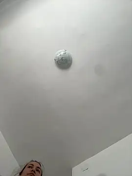 SweetCurvess online show from 04/24/26, 08:39