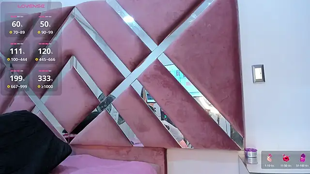 Zoe Evaanss  online show from 05/29/26, 08:07
