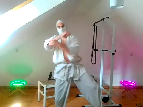 NinjaLaser online show from 04/25/26, 11:24