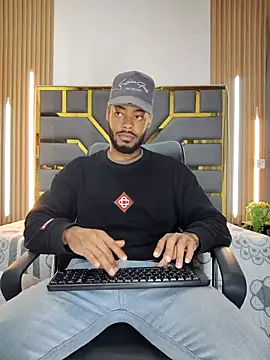 Oliver bigblack cock online show from 03/31/26, 06:08