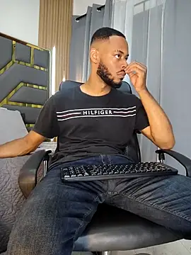 Oliver bigblack cock online show from 04/14/26, 06:03