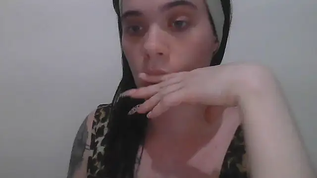 Snapshot of anastasia-evans chatting on 04/10/26, 01:11 anastasia-evans online show from 04/10/26, 01:11
