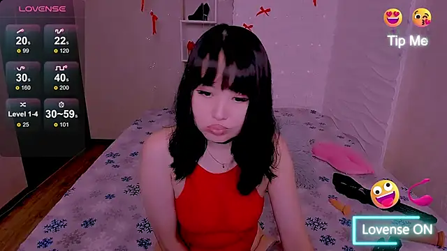 Akiko Yun online show from 06/04/26, 11:38