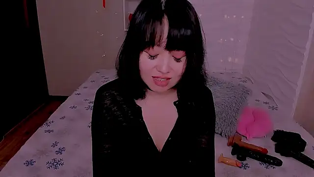 Snapshot of Akiko_Yun chatting on 07/11/26, 12:46 Akiko Yun online show from 07/11/26, 12:46