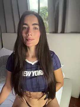 Evacrox online show from 04/14/26, 02:01