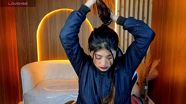 Lia queen tx online show from 07/24/26, 03:26