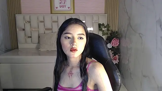 veronicaa s online show from 03/19/26, 08:24