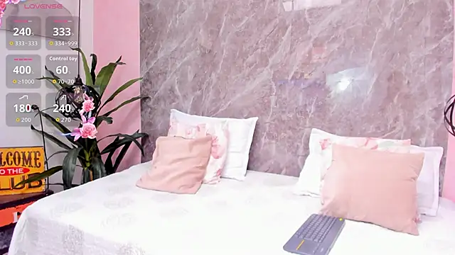 Megan Stein online show from 04/10/26, 07:29