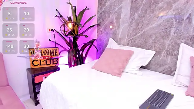 Megan Stein online show from 04/14/26, 08:26