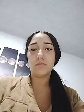 isabellaHill2 online show from 03/16/26, 04:29