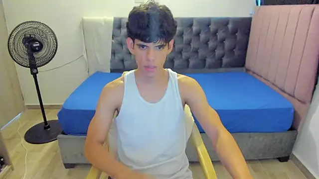 Josy 11 online show from 03/22/26, 10:13