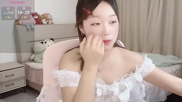 Sisi-000 online show from 04/10/26, 02:44