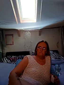 roxy 74 online show from 04/29/26, 08:40