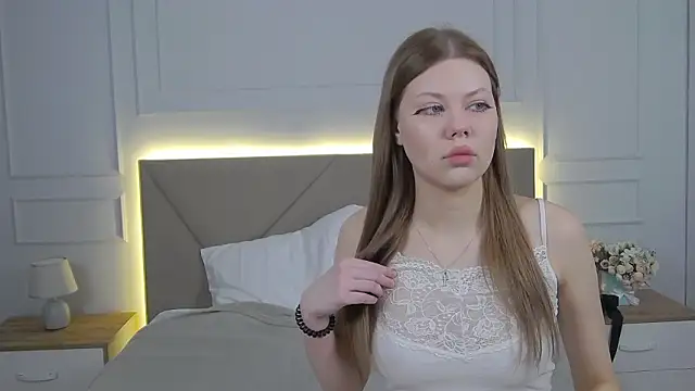 Sophie Rays online show from 03/23/26, 11:03