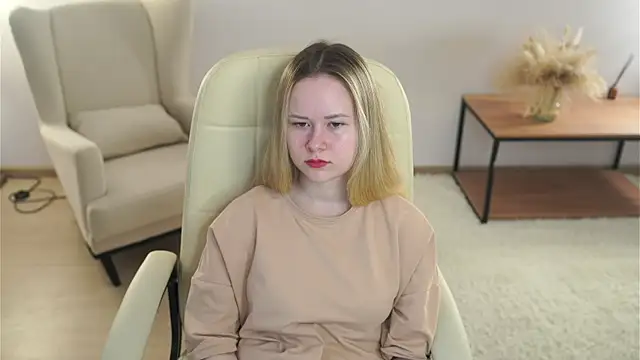 StellaLy online show from 03/31/26, 08:59