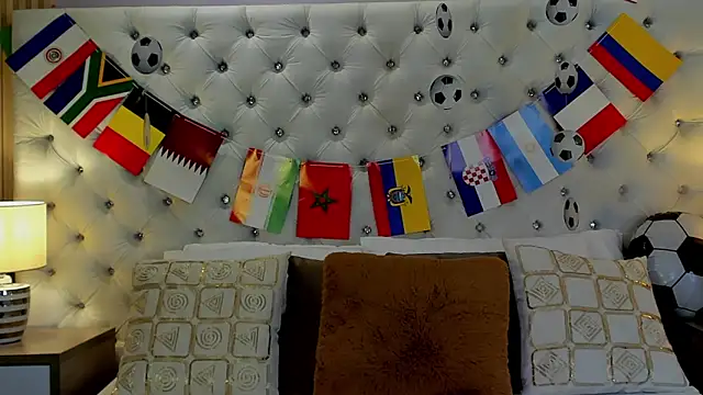 VaniaRouse online show from 06/21/26, 12:41