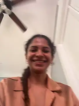Snapshot of karlatiburcio chatting on 06/01/26, 01:35 karlatiburcio online show from 06/01/26, 01:35