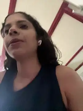 Snapshot of karlatiburcio chatting on 06/09/26, 03:12 karlatiburcio online show from 06/09/26, 03:12