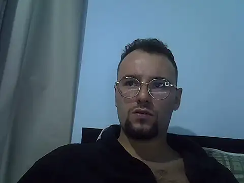 piazaocwb23 online show from 04/05/26, 06:10