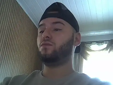 piazaocwb23 online show from 04/22/26, 04:41