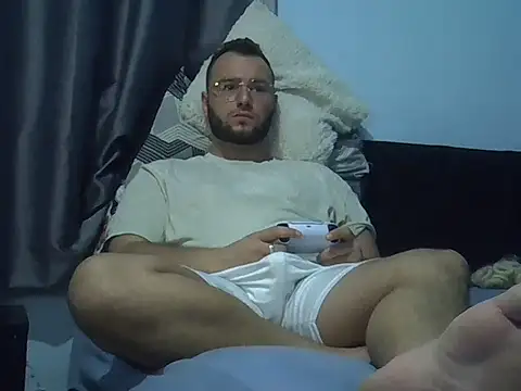 piazaocwb23 online show from 04/25/26, 02:25