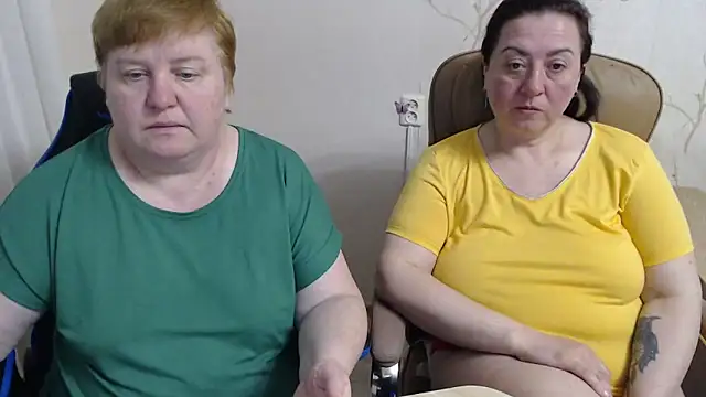 Lindy-Jeanie online show from 04/15/26, 07:58