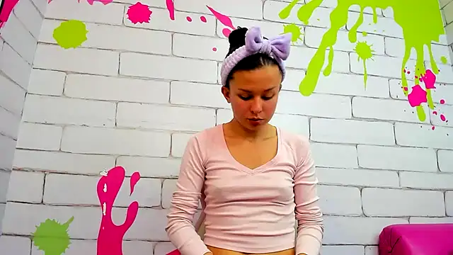 Danna Greyy online show from 04/06/26, 11:44