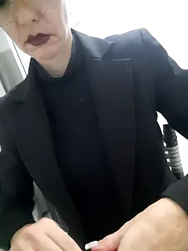 pimentinha02 online show from 04/21/26, 02:26