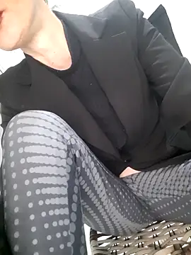 pimentinha02 online show from 04/21/26, 02:51