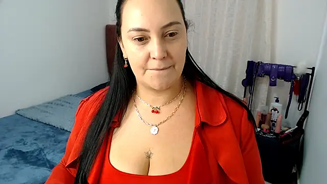 Snapshot of Veroniicabbw_ chatting on 05/11/26, 01:50 Veroniicabbw online show from 05/11/26, 01:50